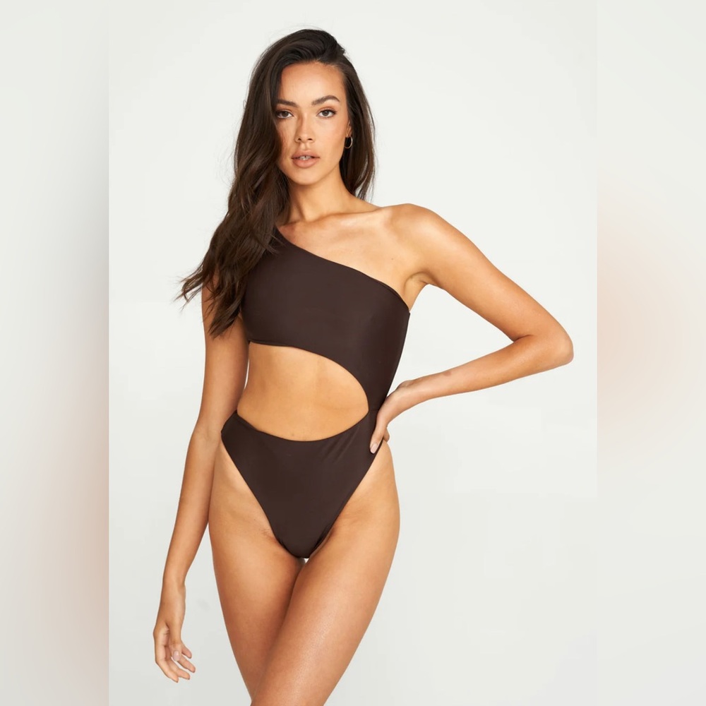 NYUD | Bermuda One Piece - Brown | Size: Large